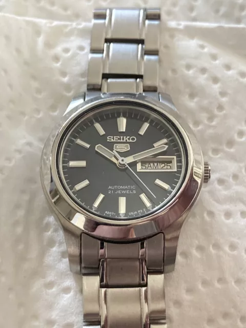 Seiko 5 Automatic Lady Armbanduhr