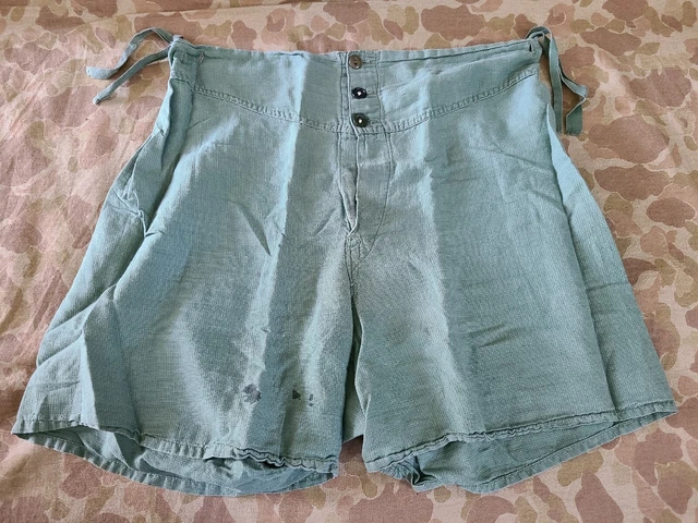 WW2 USMC Underwear Boxer Shorts Cotton 3 Button Fly Para Marine Raider Medium 32 WW2 USMC Underwear Boxer Shorts Cotton 3 Button Fly Para Marine Raider Medium 32