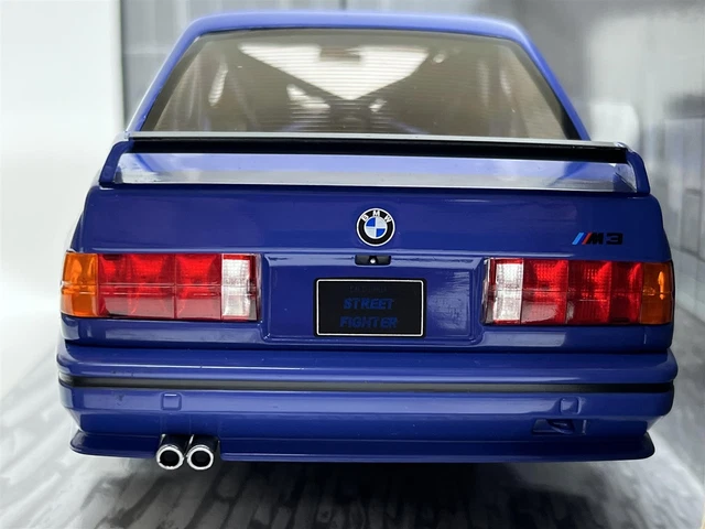BMW E30 M3 1990 Bleu 1:18 Echelle Solido 1801516 3
