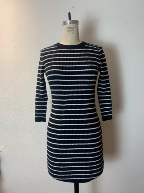 Forever 21 Black & White Striped Knit 3/4 Sleeve Short Dress Size Womens S