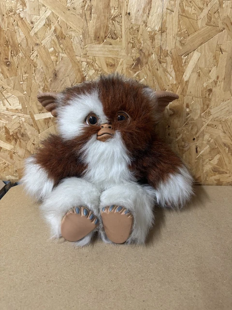 GREMLINS GIZMO MOGWAI Plush By Calidad Quiron Gremlins 15 38cm gremlins-gizmo-mogwai-plush-by-calidad-quiron-gremlins-15-38cm