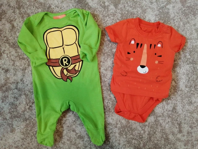 Grande pacchetto di abiti e vestiti per bambino ~ età 0-3 mesi 6