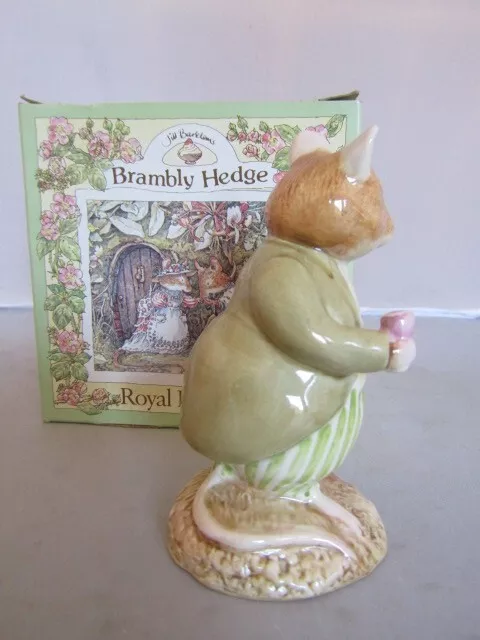 Royal Doulton Brambly Hedge CONKER DBH 21  issued 1988-94 Perfect + Box 3
