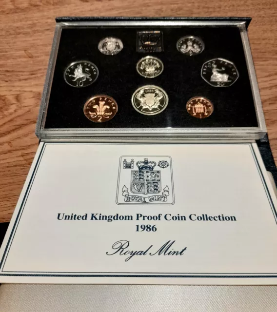 1986 Royal Mint UK Proof Coin Year Set With COA