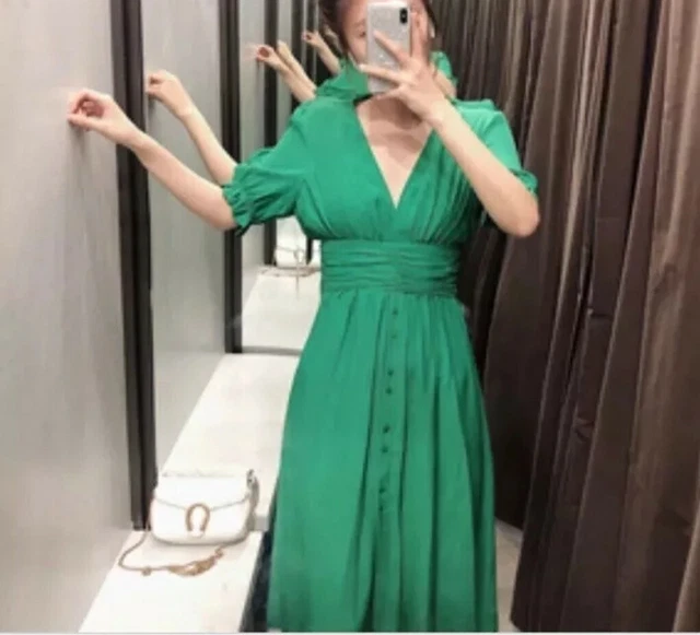 zara green v neck dress Zara Green Sleeveless Ribbed Knit Turtleneck Ruffle Fit & Flare Mini D –  Brie