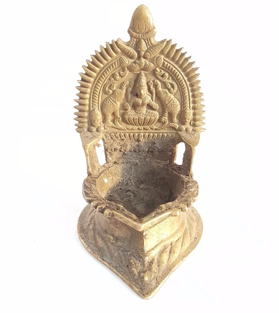 Lampe à Huile En Laiton Laxmi - 10 Cm Pour Puja Diwali Et Cérémonies Hindoues
