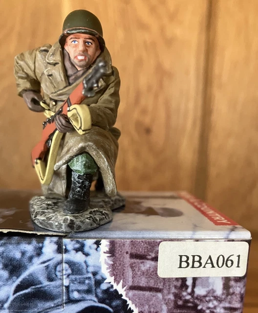 Figurine King & Country WS095 - Officier Allemand Marchant - 1/30 Plomb Peint