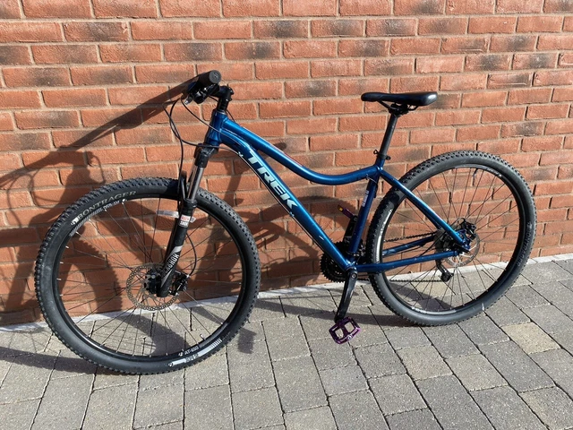 Trek cali hotsell