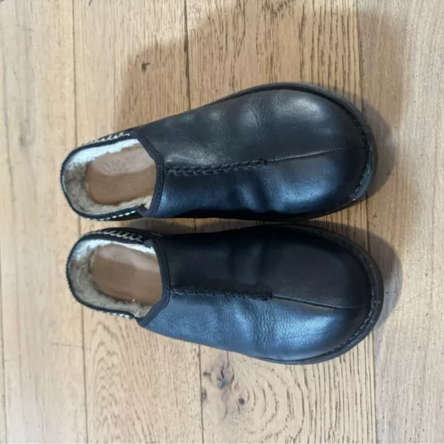 UGG Leather Mule Slip on Shoes Women’s size 9