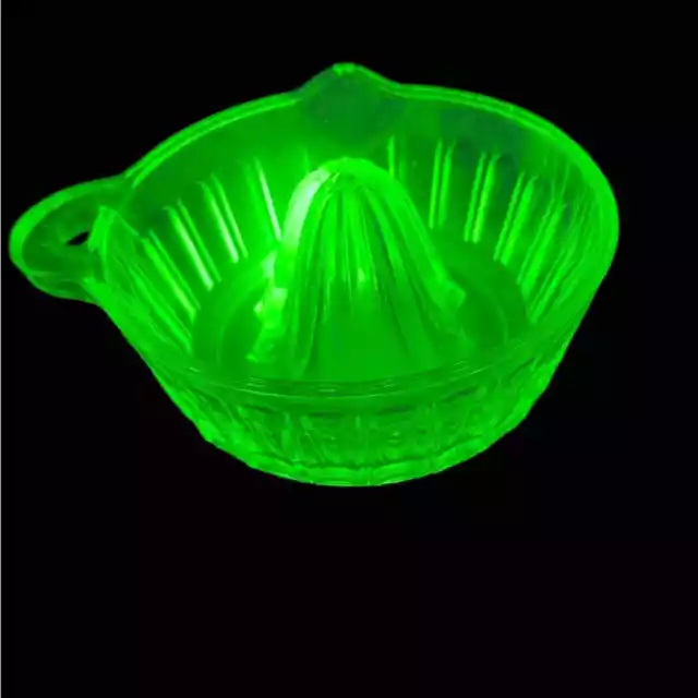 Green Uranium Glass Citrus Lemon Reamer large with handle and Spout 6 X 6 inches