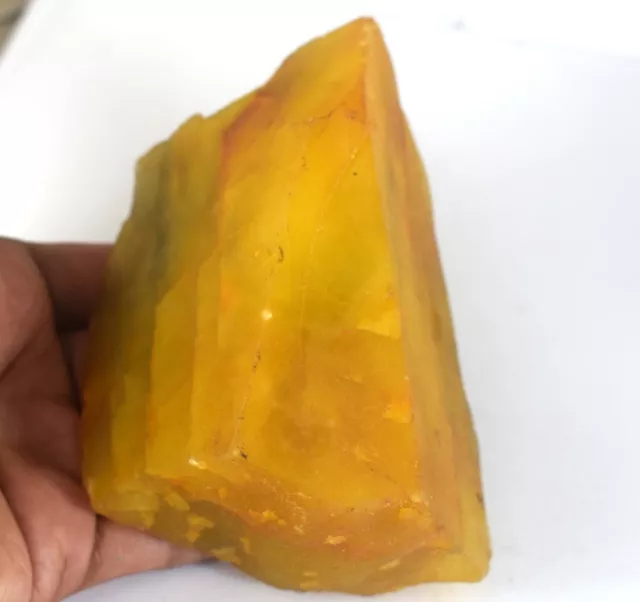 Investissement Grade 2520 CT Naturel Madagascar Jaune Saphir Pierre Précieuse