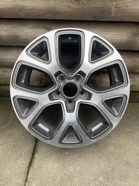 GENUINE FIAT ALLOY WHEEL FIAT 500X 17” Rim 735624968 7j Et 40 £99.99 ...