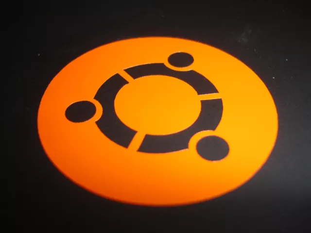 Ubuntu Logo Vinyl Aufkleber (klein) - Laptop, Technik, Linux, Tux - (orange)