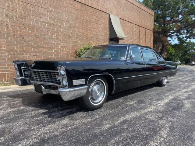 1967 Cadillac Fleetwood 75 - Limousine
