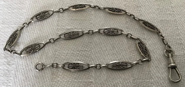 Grande Chaîne De Montre à Gousset – Châtelaine Métal Argenté (Ancienne, Occasion)