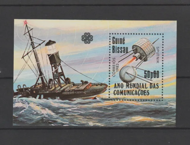 1983 Guine' Bissau Barche - Comunicazioni 1 Bf N° 44  Mnh Mf120060