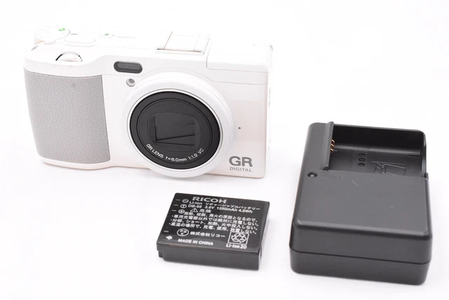RICOH GR DIGITAL IV White 10.4MP Camera from Japan (t4078)