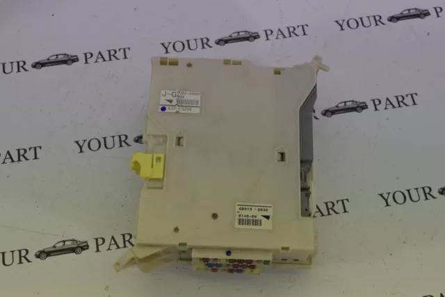 Lexus GS450H Intérieur Relais Fusible Boite Module 82730-30B60