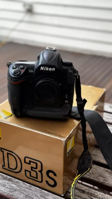 Nikon D3S 12.1 MP Digital SLR Camera Body Only - Black