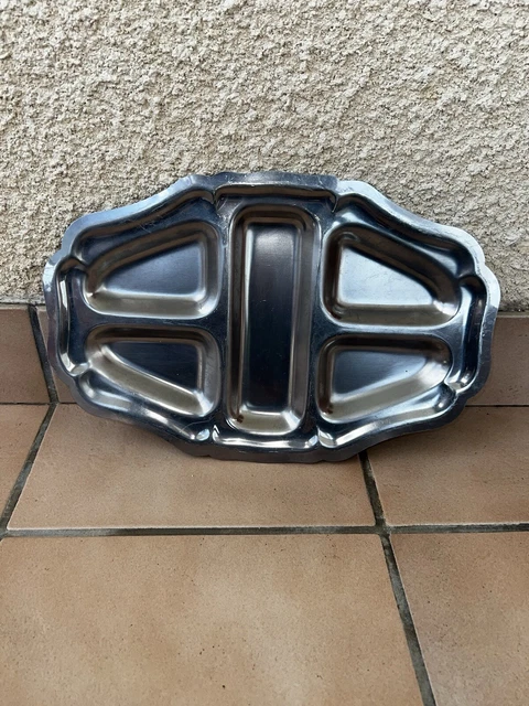 GRAND PLAT DE SFAM, métal alliages blanc, forme ovale et plat EUR 50,00 - FR