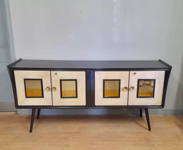 Credenza Art Deco Anni  '40 In Legno Laccato Pergamena E Specchi Dorati