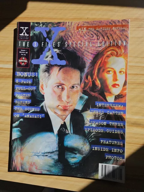 The X-Files Special Edition Issue 1, Winter 1996. Mulder, Scully, + poster
