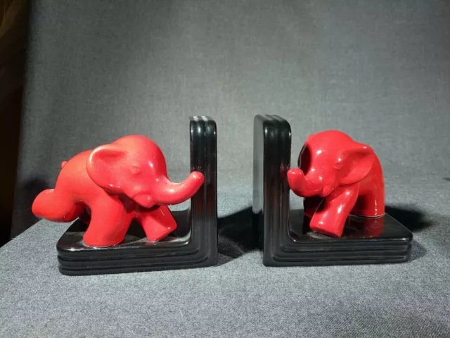 Paar Buchstützen mit Elefanten,  Gmundner Keramik  /  Walter Bosse ?
