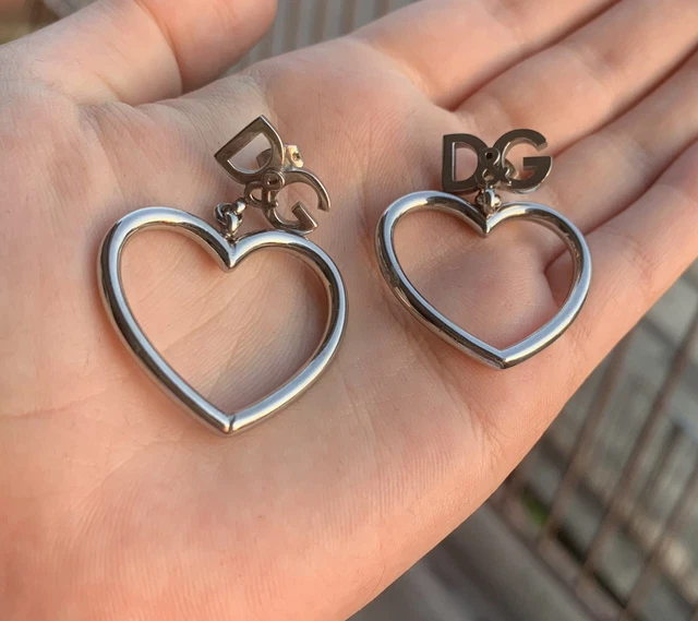 【送料&関税込】Dolce & Gabbana Heart Earrings With Dg L Dolce and Gabbana Clip-on drop earrings with decorative