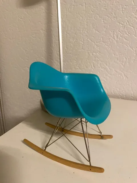 vitra design miniatur chair