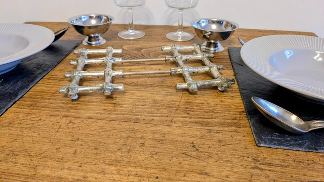 Dessous de plat extensible en inox - Déco, mobilier pour les