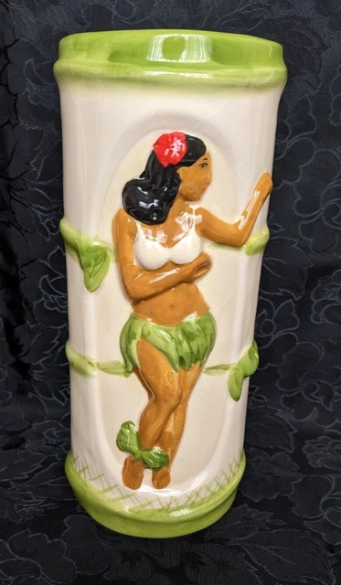 Tikis Grill & Bar Waikiki Hawaii Tre Lani Ceramic Hula Girl Tiki Cup Mug