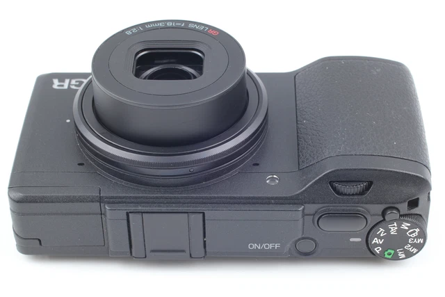 【Near MINT in BOX】 RICOH GR II 16.2MP DIGITAL CAMERA Black 18.3mm F2.8 JAPAN 7