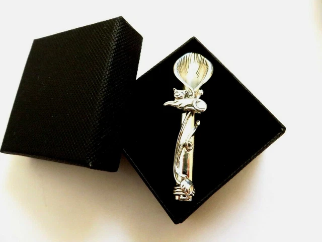 Gents Sterling Silver Cat posy Fresh flower holder Vase Suit Lapel pin Brooch