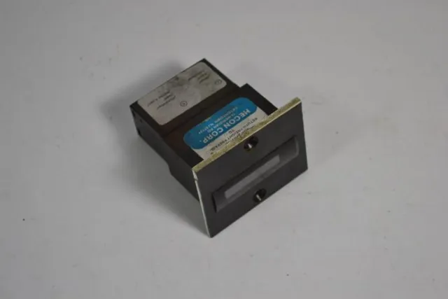 Hecon Corporation G0495422 8-Digit Counter  USED