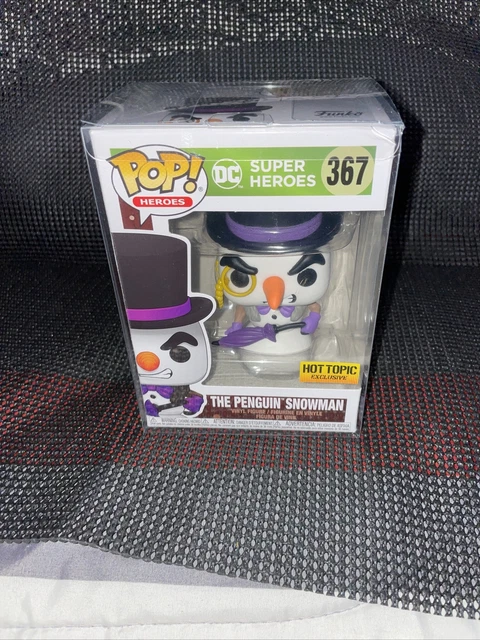 Funko Pop! The Penguin Snowman 367 DC Super Heroes HOT Topic Exclusive IN CASE