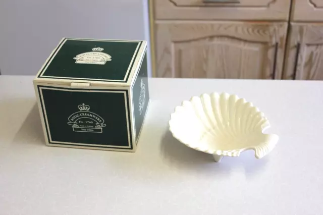 Royal Creamware Occasions Scallop Shell Stand/Dish (4993)