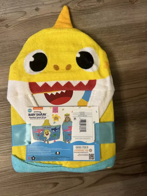 Nickelodeon Baby Shark Kids 24in x 50in Yellow Hooded Towel Wrap New