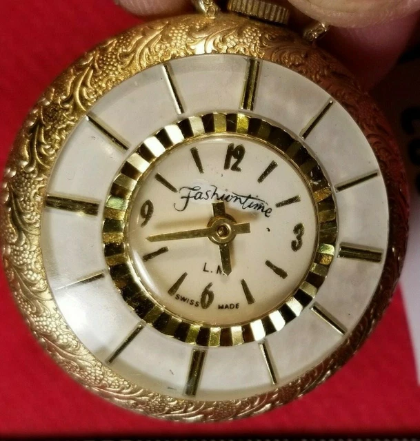 Montre Sicura De Fabrication Suisse