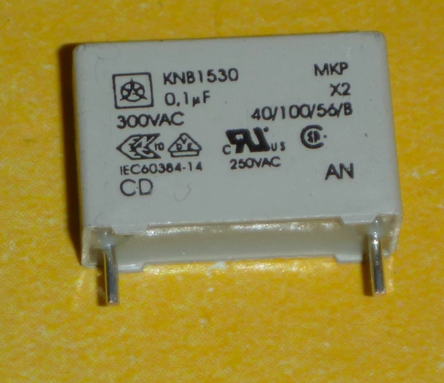 ISKRA KNB1530 MKP X2 0,68uF /-10% 275VAC *Nuovo* EUR 2,70 - IT - Foto 12