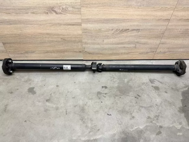 Mercedes-Benz C W205 2015 drive shaft set A2050302 SVJ8484