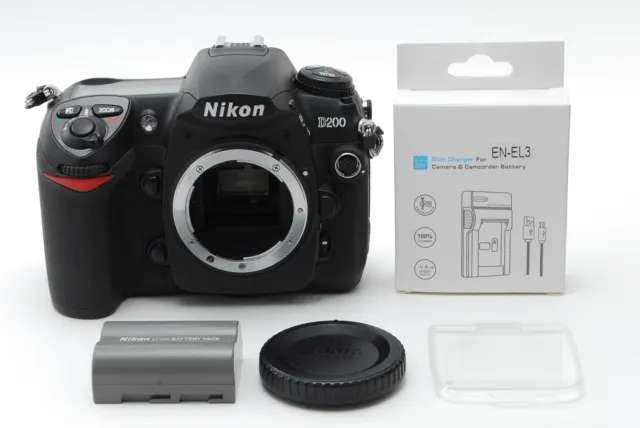 [TOP MINT] Nikon D200 10.2MP Digital SLR Camera Black Body From JAPAN
