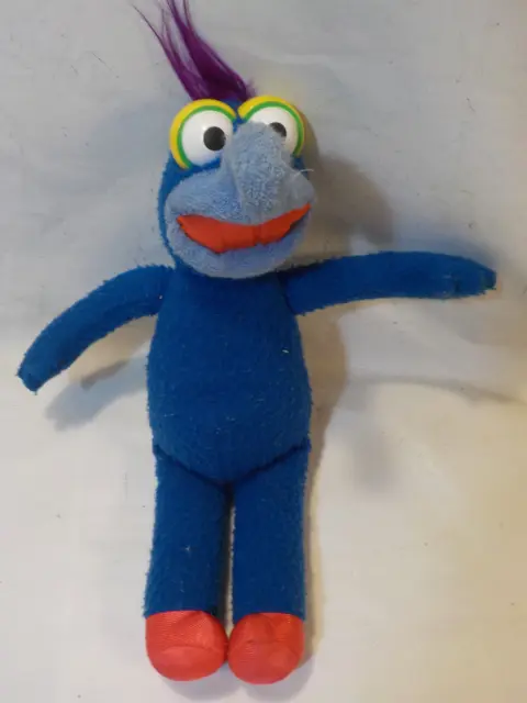 Vintage Fisher Price The Muppets 13” great Gonzo Plush Toy #858 Stuffed Doll