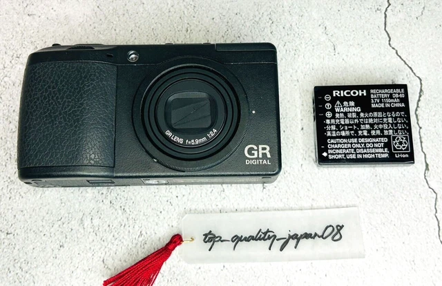 RICOH Digital Camera GR DIGITAL II GRDIGITAL2 Battery set Fast Shipping