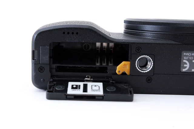 Ricoh GR 16.2MP Digital Compact Camera Black From Japan [Near Mint In Box] #1122 3