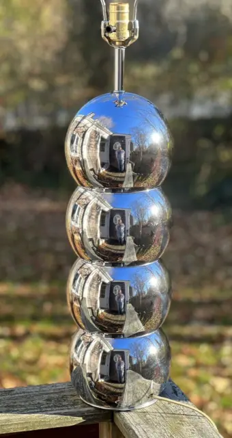 Mid Century Modern Sonnenman Kovacs Chrome Stacked 4-Ball Table Lamp