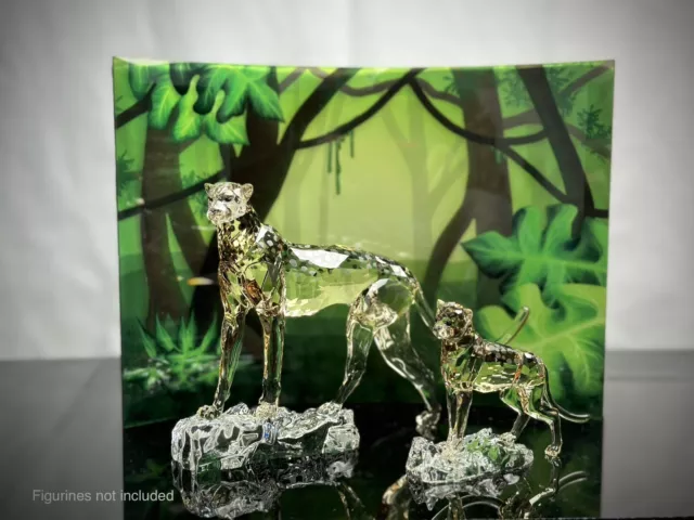 swarovski Scs Wild Life Crystal display