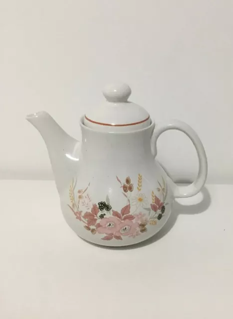 Hedge Rose Teapot - Vintage 1980’s Teapot - Great Condition 2