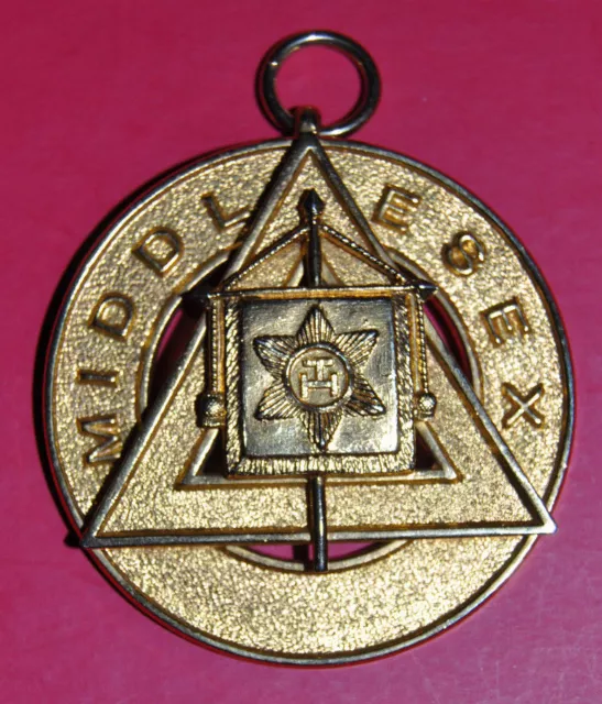 Middlesex Chapter Past Provincial Grand Standard Bearer masonic collar jewel