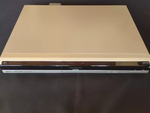 Panasonic Festplatten- und DVD-Recorder (DMR-EH585)