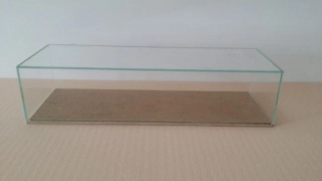 VITRINE CLOCHE DE PROTECTION 45x25x15 , maquette, diorama, collection